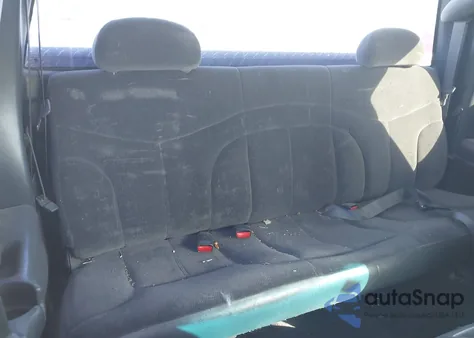 2000 GMC Sierra 1500 Sle z USA, uszkodzony, nr VIN 2GTEC19T6Y1170329